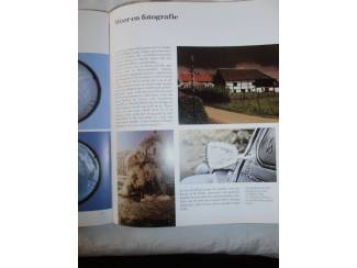 Overige Boeken en Diversen Chriet Titulaer &ndash; De mens en het weer