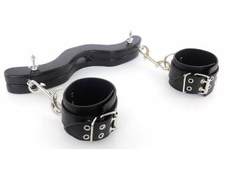 Speeltjes cbt humbler hout en pu leer 02