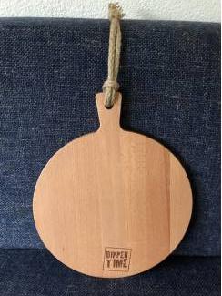 Keuken | Keukenbenodigdheden Houten serveerplank rond dipper time 30 cm hout borrelplank