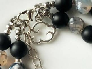 Sieraden en Tassen Armbandenset van natuursteen