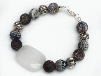 Armband van natuursteen