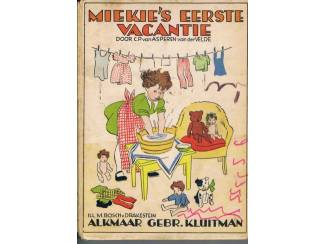 Kinderboeken Miekie's eerste vacantie