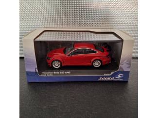 Auto's Mercedes C63 AMG Schaal 1:43