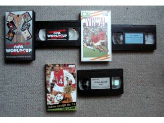 VHS Voetbal 3 VHS banden zeer mooie staat