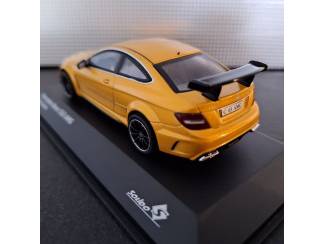 Auto's Mercedes Benz C63 AMG 2012 Schaal 1:43