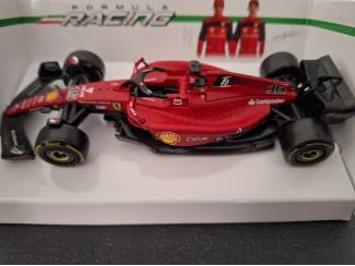 Formule 1 Ferrari F1-75 #16 Leclerc 2022 Schaal 1:43