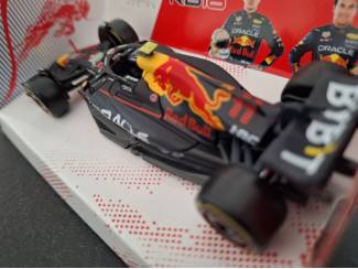 Formule 1 RB18 #11 Perez 2022 Schaal 1:43