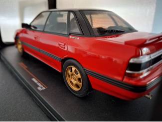 Auto's Subaru Legancy RS 1991 Schaal 1:18