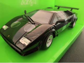 Lamborghini Countach Schaal 1:24