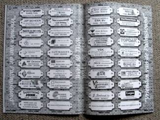 Muziek, Artiesten en Beroemdheden One Way Wind The Magazine nr 13 juni + CD 2006 NIEUW STAAT