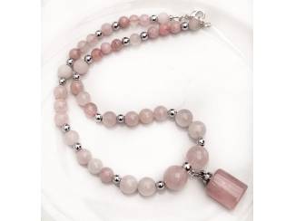 Ketting van rosequartz