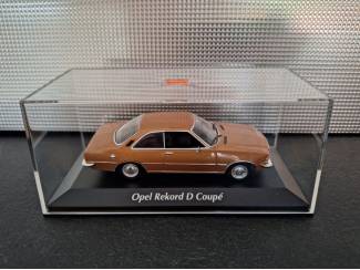 Auto's Opel Rekord D Coup&eacute; 1975 Schaal 1:43