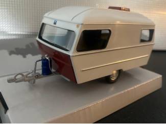 Caravans en aanhangers Caravan IV 1990 Schaal 1:43