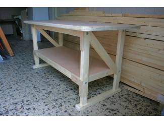 Werkbanken Stevige houten Werkbanken &ndash; werktafels - inpaktafel &ndash; tafels