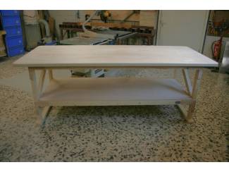 Werkbanken Stevige houten Werkbanken &ndash; werktafels - inpaktafel &ndash; tafels