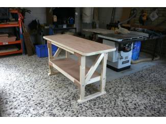 Werkbanken Stevige houten Werkbanken &ndash; werktafels - inpaktafel &ndash; tafels