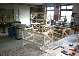 Werkbanken Stevige houten Werkbanken &ndash; werktafels - inpaktafel &ndash; tafels