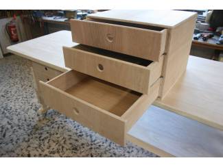 Werkbanken Stevige houten Werkbanken &ndash; werktafels - inpaktafel &ndash; tafels