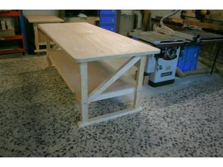 Werkbanken Stevige houten Werkbanken &ndash; werktafels - inpaktafel &ndash; tafels