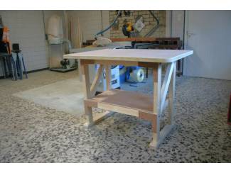 Werkbanken Stevige houten Werkbanken &ndash; werktafels - inpaktafel &ndash; tafels