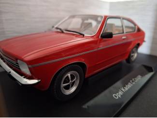 Auto's Opel Kadett C Coupe 1975 Schaal 1:18