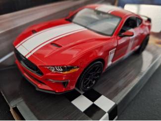 Auto's Ford Mustang GT 2018 Schaal 1:24