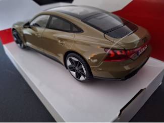 Auto's Audi RS e-Tron GT 2022 Schaal 1:18