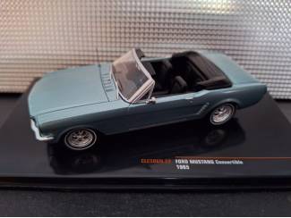 Auto's Ford Mustang Convertible 1965 Schaal 1:43