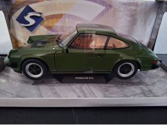 Auto's Porsche 911 SC (930) 1978 Schaal 1:18