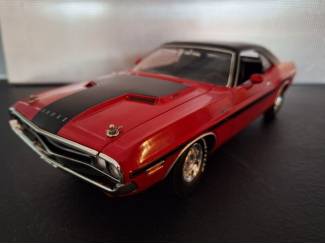 Auto's Dodge Challenger R/T 440 1970 Schaal 1:18