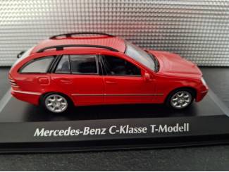 Auto's Mercedes Benz C-Klasse T-model S203 2001 Schaal 1:43