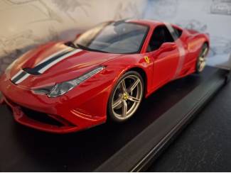 Auto's Ferrari 458 Speciale Schaal 1:18
