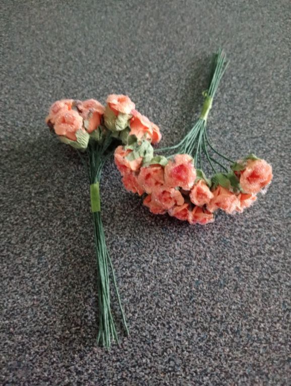 40 kleine oranje decoratie roosjes van ongeveer 10 cm
