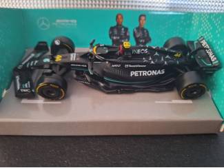 Formule 1 Mercedes Benz AMG W14 #44  2023 L. Hamilton Schaal 1:43