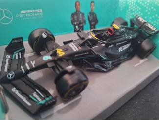Mercedes Benz AMG W14 #44  2023 L. Hamilton Schaal 1:43