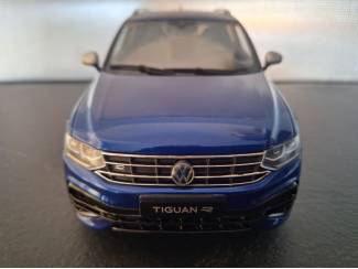 Auto's Volkswagen Tiguan R 2021 Schaal 1:18