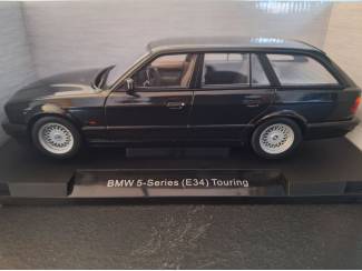 Auto's BMW 5 Series E34 Touring 1991 Schaal 1:18