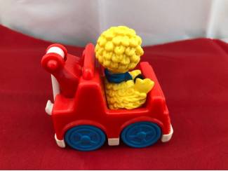 Poppetjes en Figuurtjes Sesamstraat Henson : yellow Big bird in takelauto