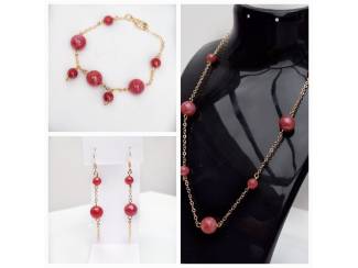 Sieradenset van natuursteen