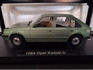 Auto's Opel Kadett D 5 drs 1984 Schaal 1:18