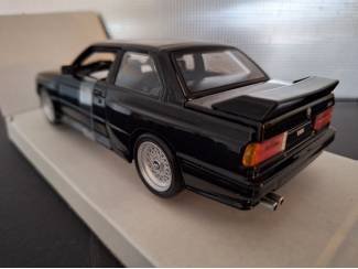 Auto's BMW M3 E30 1990 Schaal 1:24