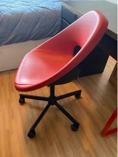 Noord Holland IKEA Bureau MICKE + Stoel ELDBERGET