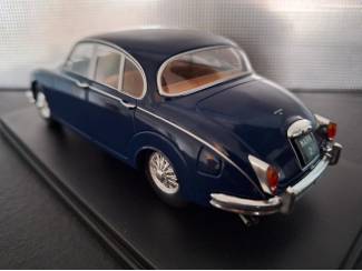 Auto's Jaguar MKII 1960 Schaal 1:24