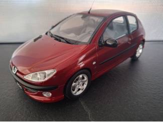 Auto's Peugeot 206 S16 1999 Schaal 1:18