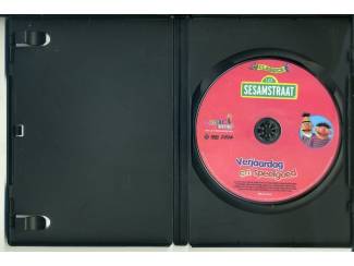DVD Sesamstraat diverse DVDs €3 per stuk 3 voor €7,50 ZGAN