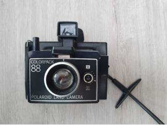 POLAROID CAMERA COLORPACK 88