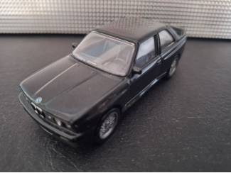 Auto's BMW M3 E30 1986 Schaal 1:43