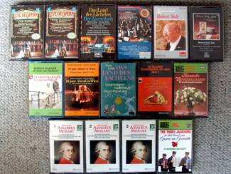 Cassettebandjes 15 cassettes Klassiek opera operette in koffertje ZGAN