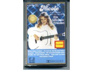Cassettebandjes Nicole Ein Bisschen Frieden 16 nrs cassette ZGAN