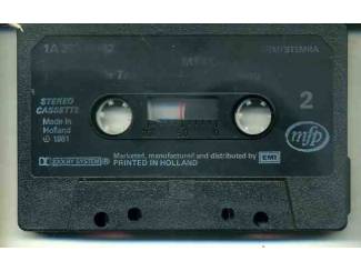 Cassettebandjes Anita Meyer In The Meantime I Will Sing 10 nrs cassette 1982